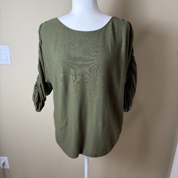 MAX STUDIO Olive Green Ruched Sleeve Knit Sweater Top Shirt Size Medium - Picture 3 of 7